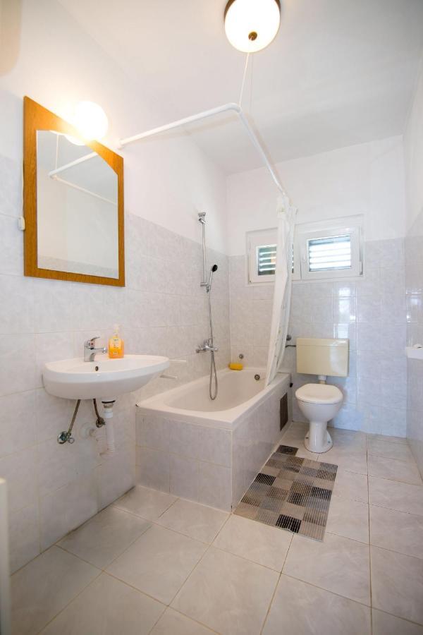 Apartments Bj Marina Ngoại thất bức ảnh